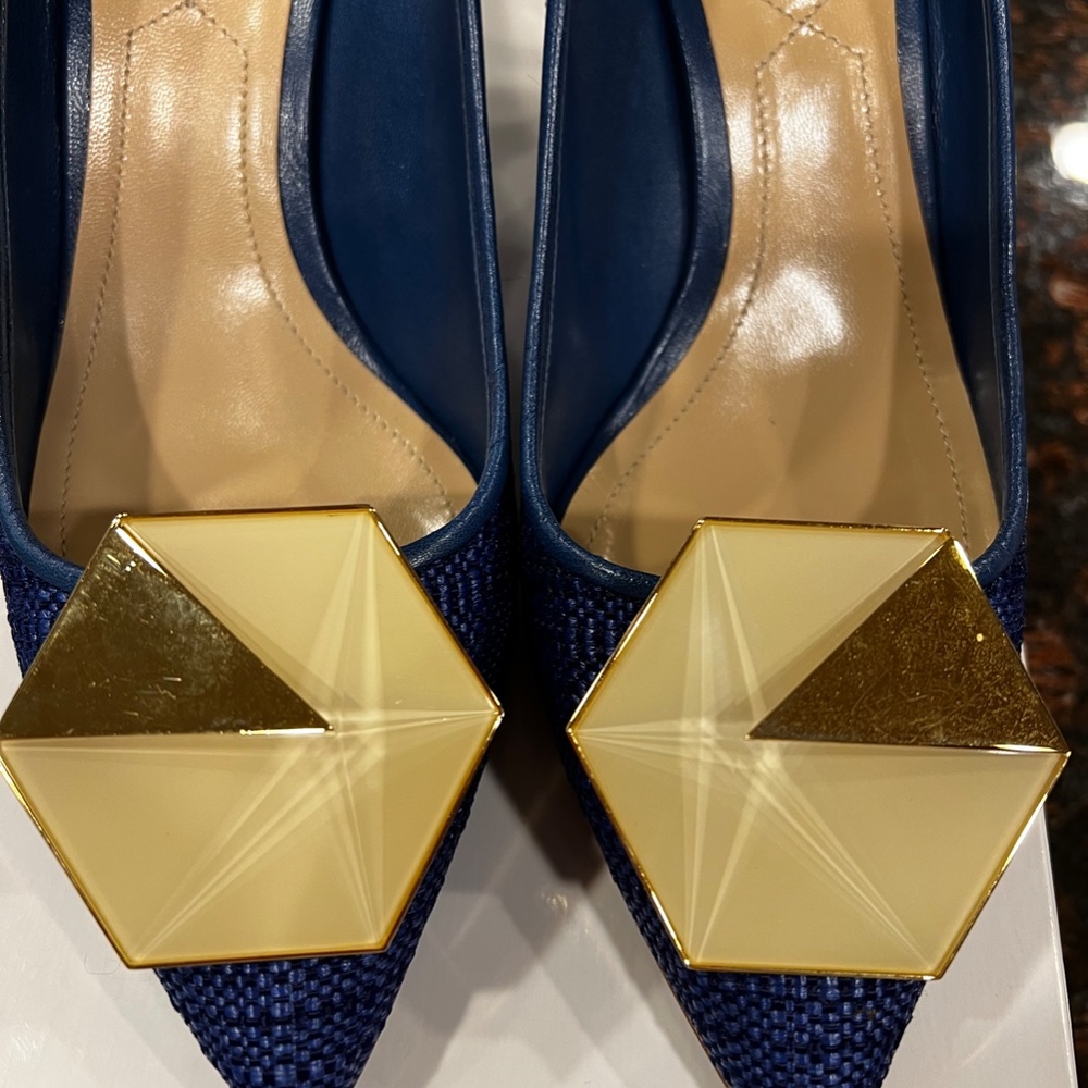 Nicholas Kirkwood Blue Heel - Picture 2 of 5